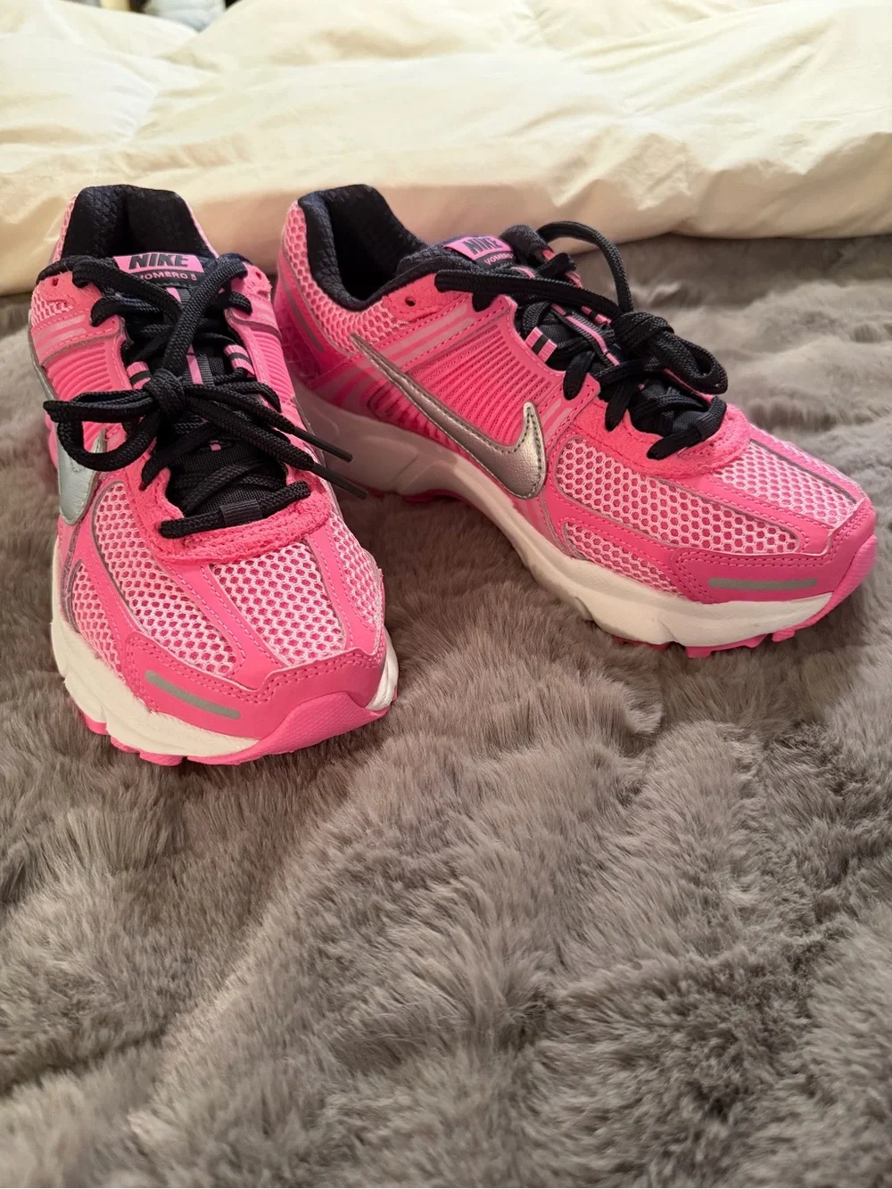 Nike Zoom Vomero 5 NWOT